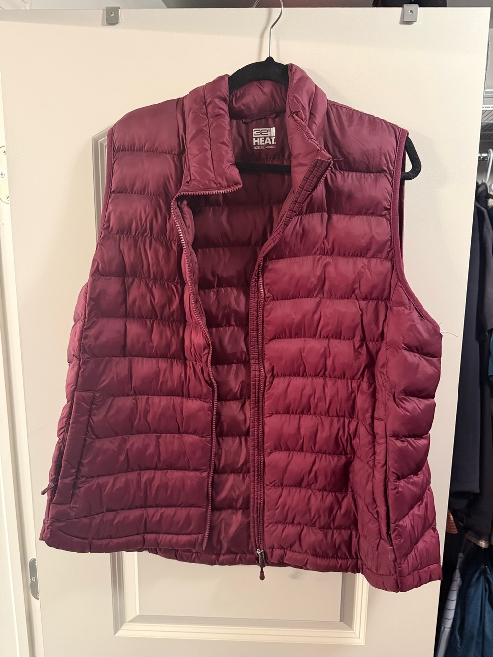 32 Degrees Quilted Burgundy Puffer Vest